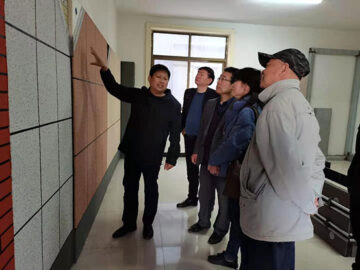 河南省建設(shè)科技協(xié)會理事長張利萍、秘書長段敬民等一行蒞臨調(diào)研