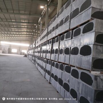 碳硅板和發(fā)泡水泥保溫板哪個好？